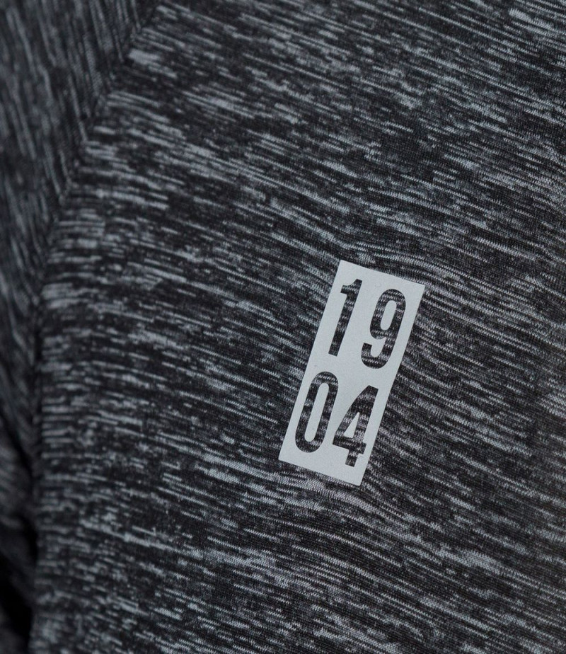 Activewear Quarter Zip