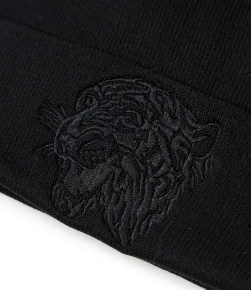 Core Bobble Hat 2024